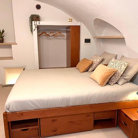 Ca' Pecina - Casa Vacanze Dolceacqua Eksteriør billede