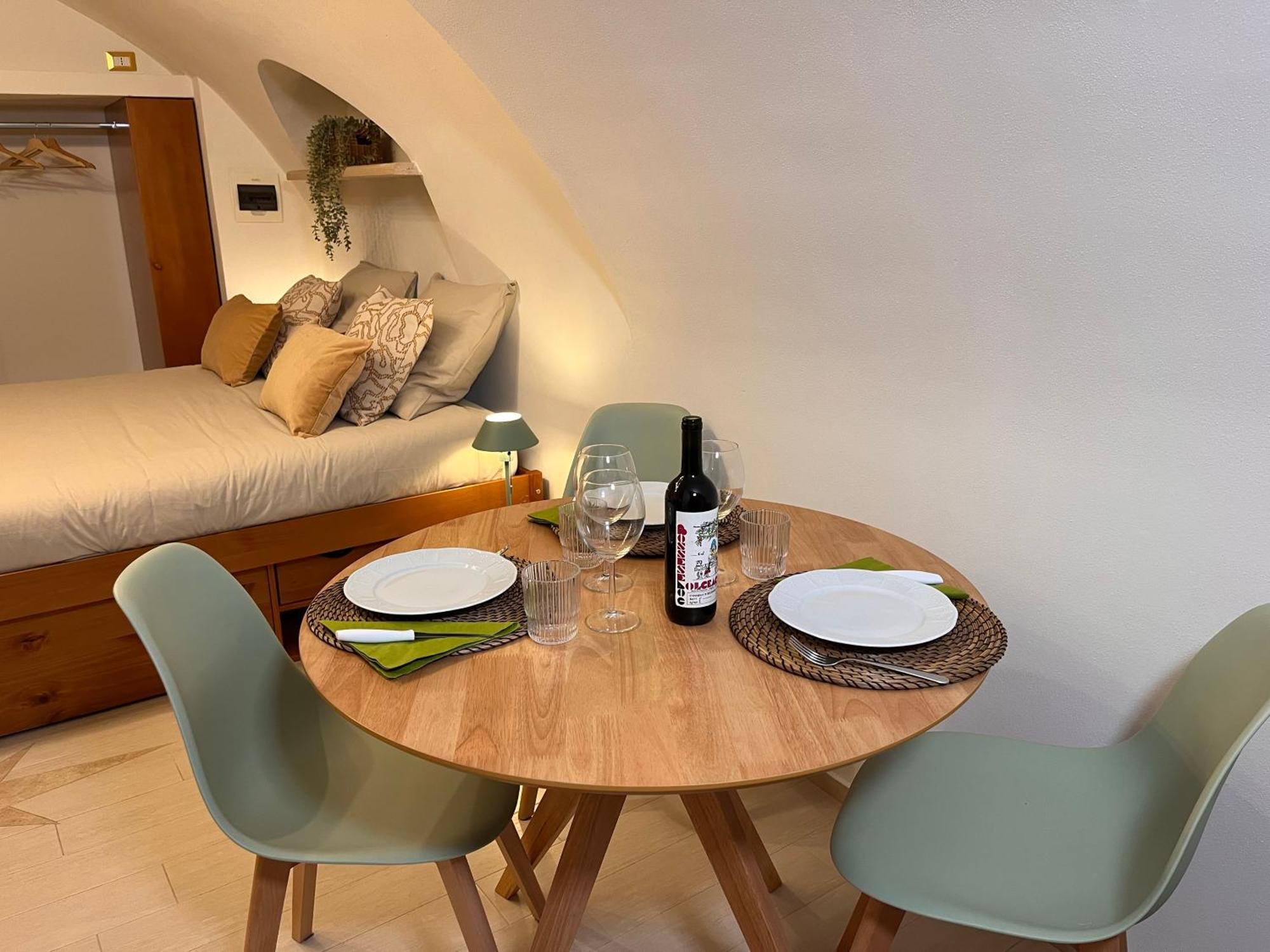 Ca' Pecina - Casa Vacanze Dolceacqua Eksteriør billede